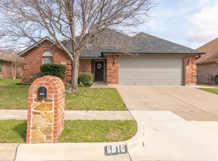 6816 Cheatham Dr, Watauga, TX 76148