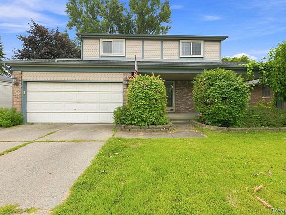 3rd image of 18238 Red Oaks Dr