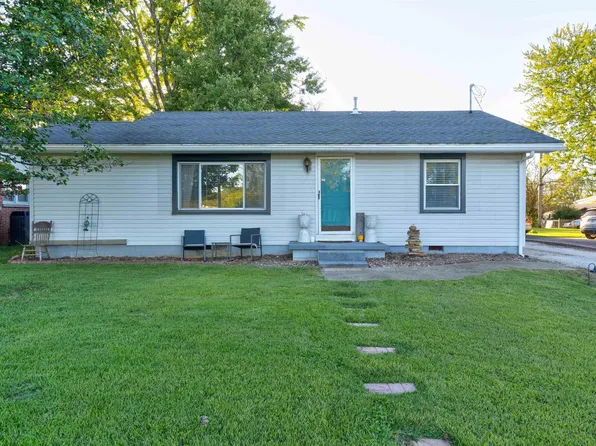 1311 S 3rd St, Boonville, IN 47601