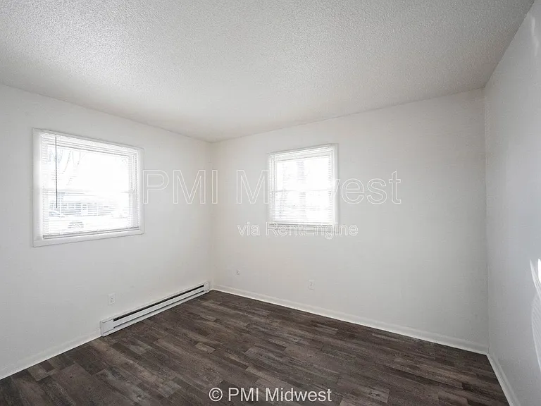 570 W US Highway 52 #8B — Photo 13