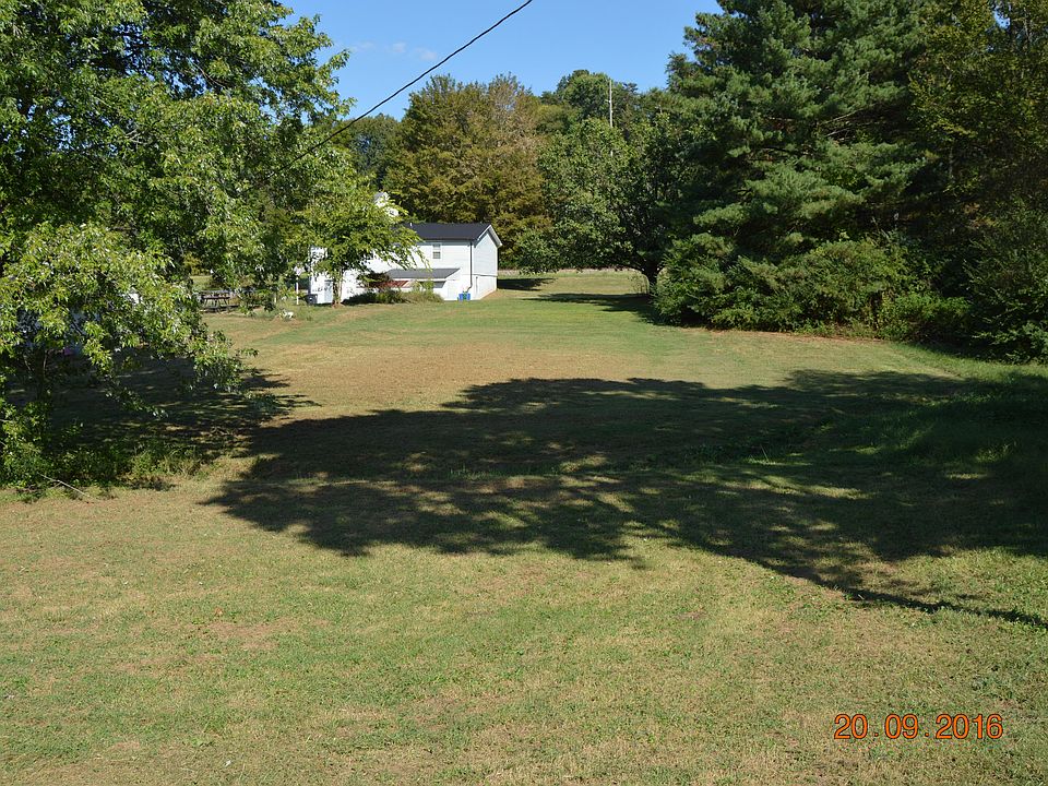 2nd image of Railroad Ave