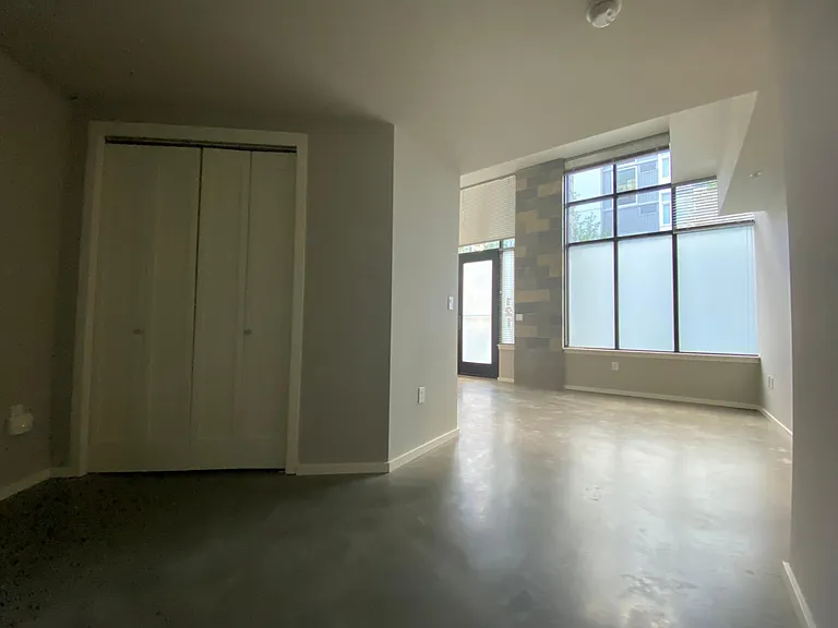 81 Clay St #121 — Photo 14