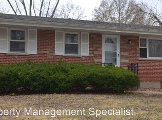 1364 Cove Ln, Saint Louis, MO 63138
