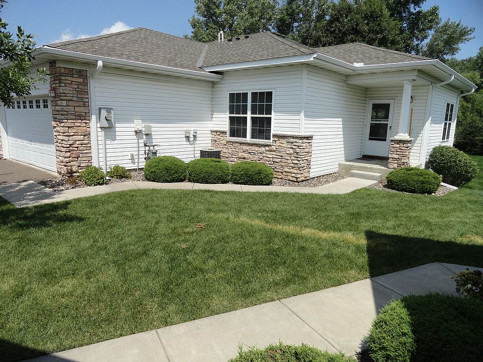 2nd image of 7572 4th Street Ln N