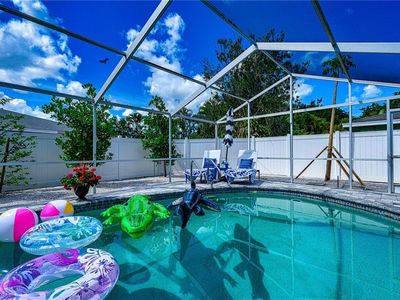 2294 Poinciana ST, Naples, FL, 34105