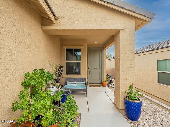 3rd image of 14686 S Avenida Lago De Plata