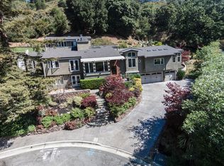 68 Singingwood Ln, Orinda, CA 94563