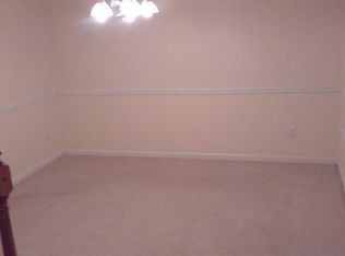 4015 Crestwater Ln, Snellville, GA