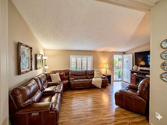 5th image of 4216 Kingman Ln