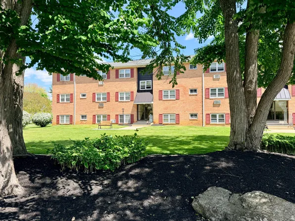 335 E Lancaster Ave #5, Downingtown, PA 19335