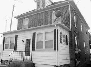 204 Linden Ave, Hanover, PA 17331