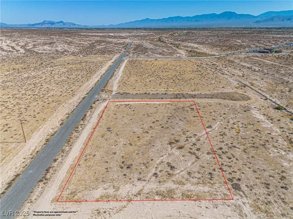 2021 E Ricky Rd, Pahrump, NV 89048
