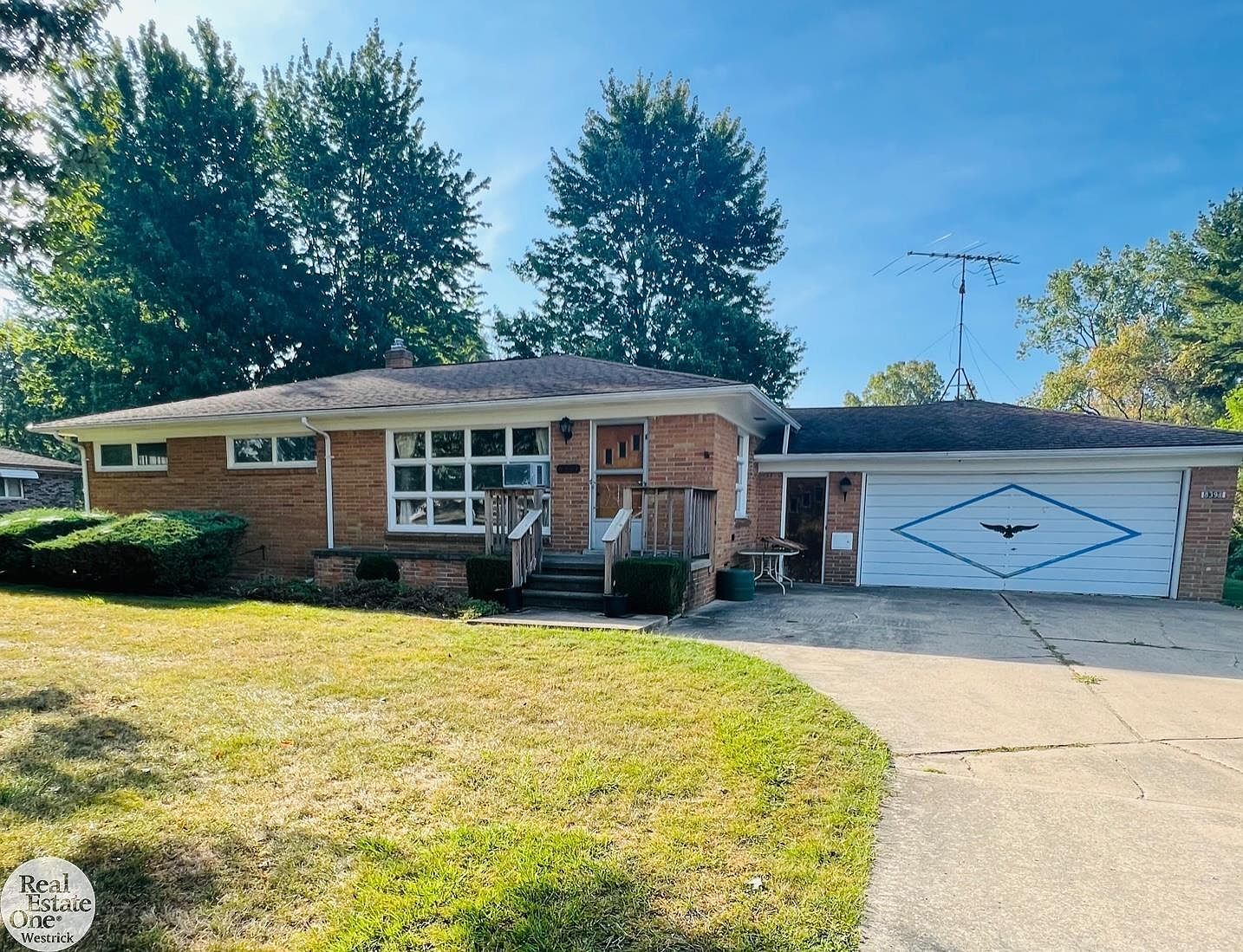 8391 Broadbridge Rd, Fair Haven, MI 48023 Zillow