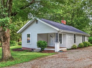 222 W Brower Ave, Liberty, NC 27298