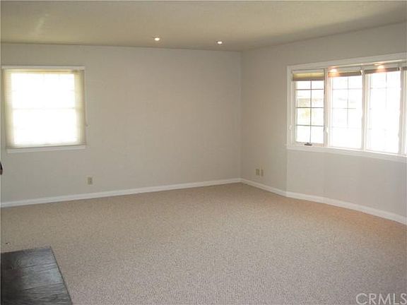 4th image of 3316 Narino Dr