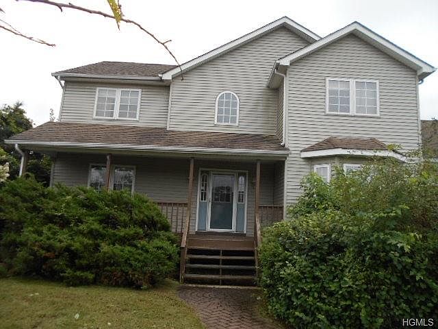 1st image of 39 Rolling Meadow Ct