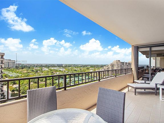 4th image of 251 Crandon Blvd APT 1120