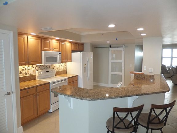 4th image of 3315 S Atlantic Ave APT 1906
