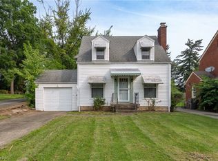 242 Lowell Ave, Youngstown, OH