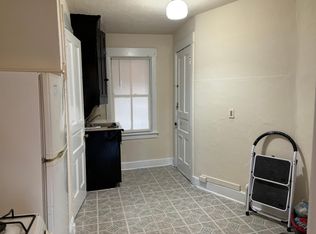 918 Main St APT 5, Bethlehem, PA 18018