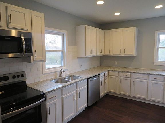 3rd image of 8607 Old State Road 350