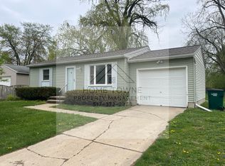 5711 Picardy St, Lansing, MI 48911