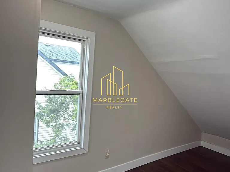 234-236 Renner Ave #33 — Photo 3