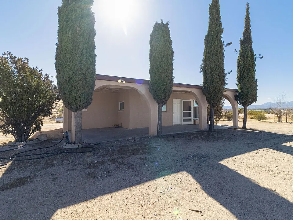 10040 Buena Vista St