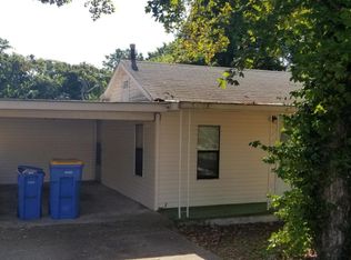 805 S Hickory St, Harrison, AR 72601