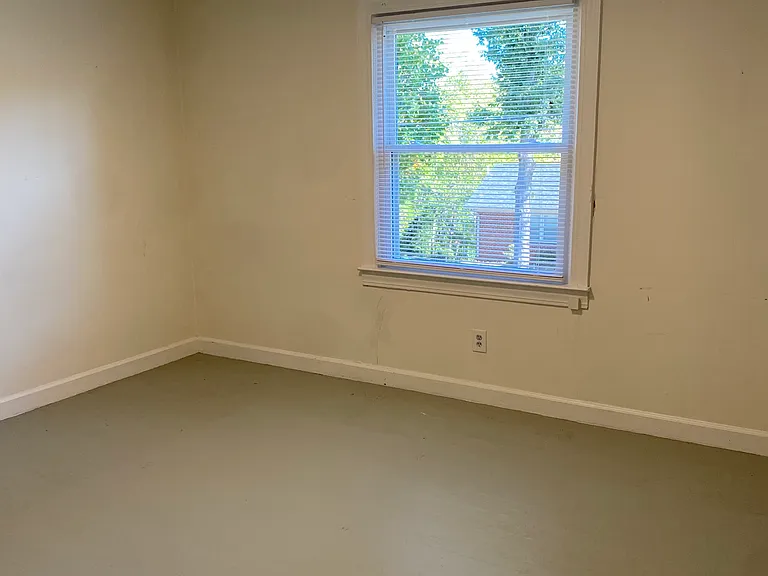 639 Maple St #641 — Photo 5