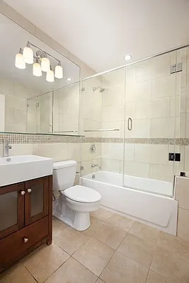 Rented by REAL New York | media 5