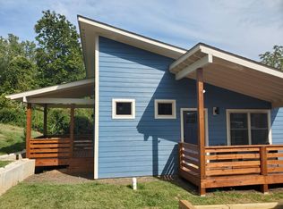 11 Sylvanella Ln, Swannanoa, NC 28778