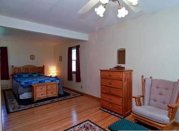 3rd image of 6908 Harriet Avenue