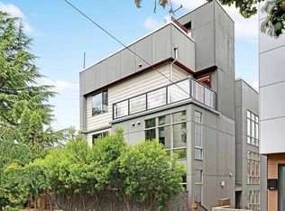 210 26th Ave E #A, Seattle, WA 98112