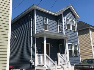 20 Rockdale Ave, Lowell, MA 01854
