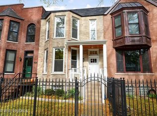 1818 W Newport Ave, Chicago, IL 60657