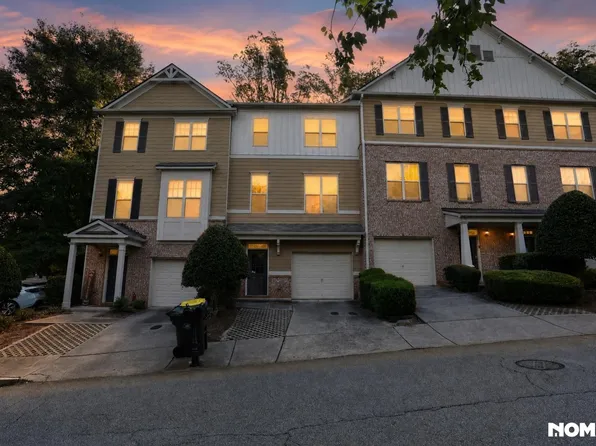 1798 Oakbrook Ln NW, Kennesaw, GA 30152