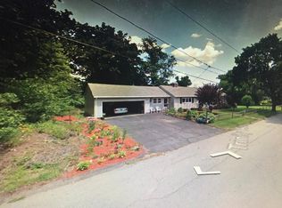 21 Trinity Ave, Worcester, MA 01605