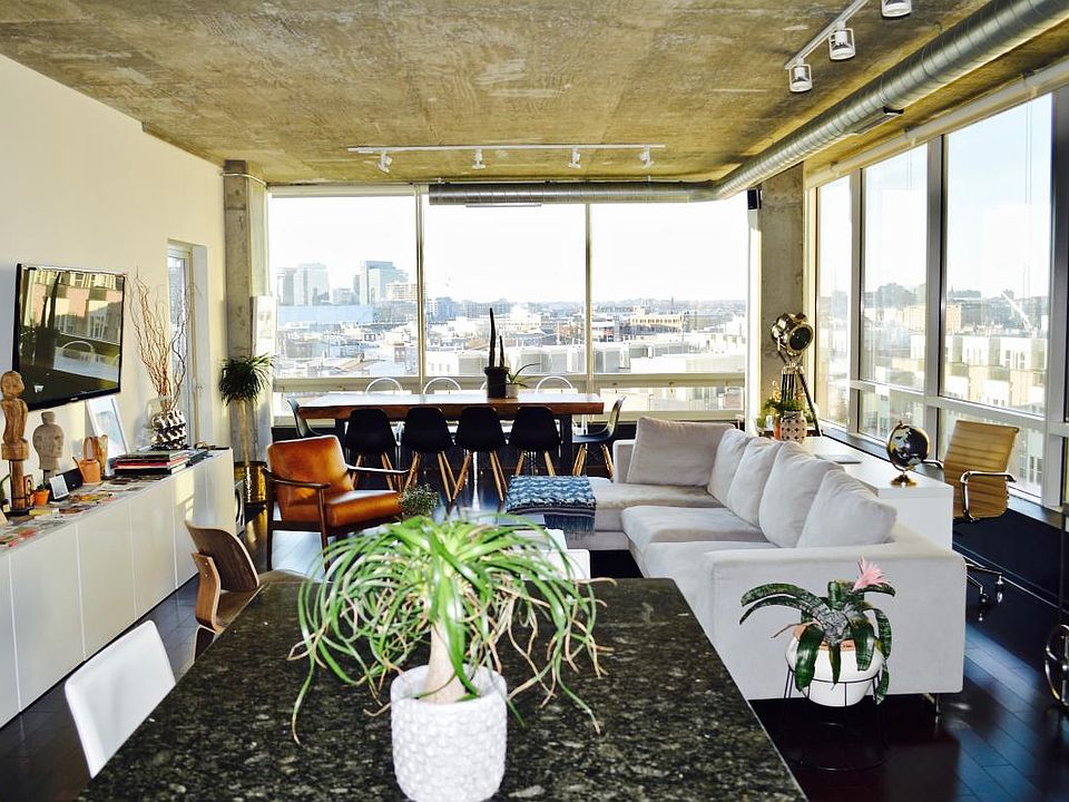 Floor to Ceiling Windows