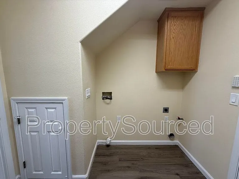 1830 Persimmon Way — Photo 46