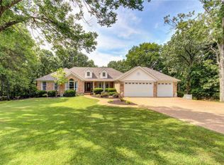 3522 Whitby Ln, High Ridge, MO 63049