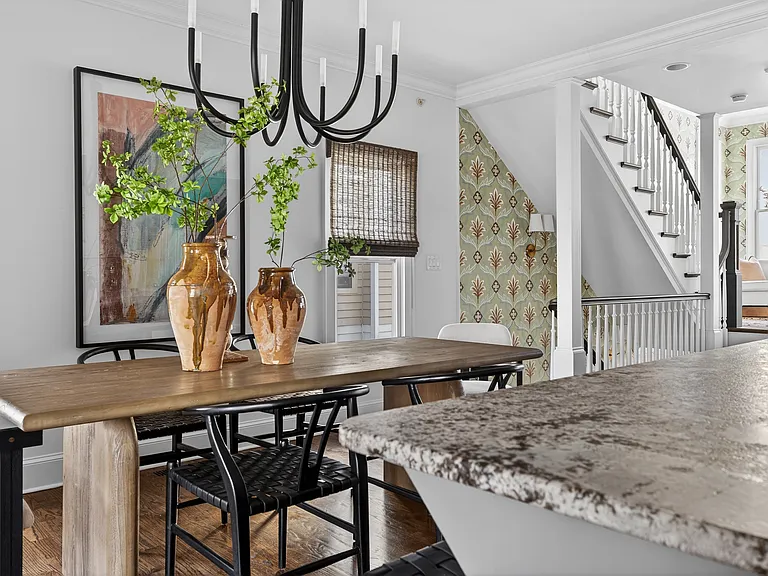 611 N Pine St #B — Photo 10