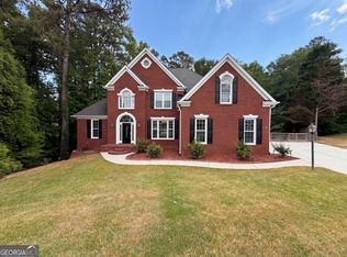 724 Beacon Cv, Lawrenceville, GA 30043