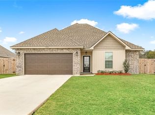 15508 Grassy Ln, Covington, LA 70433