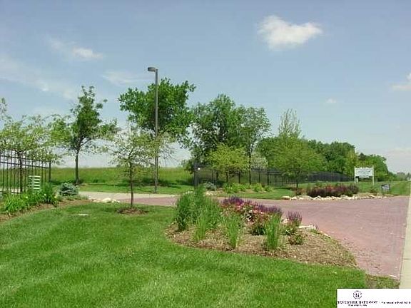 2nd image of 1906 Wood Bridge Cir