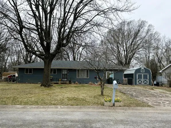 1111 Terrace Drive, Aurora, MO 65605