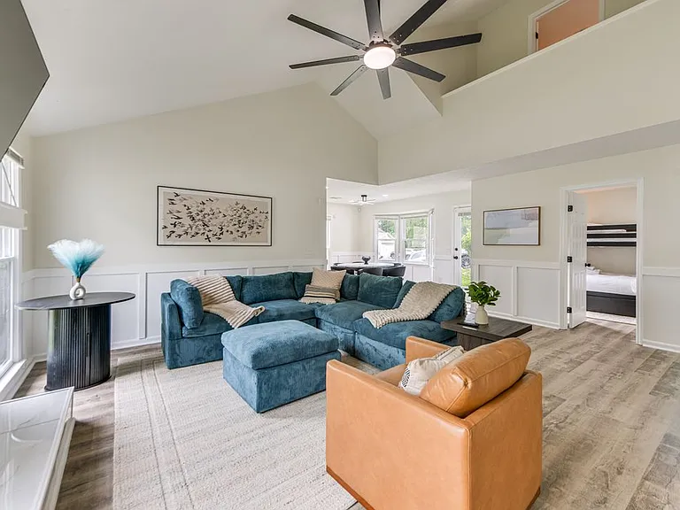 4549 Mayo Dr — Photo 9