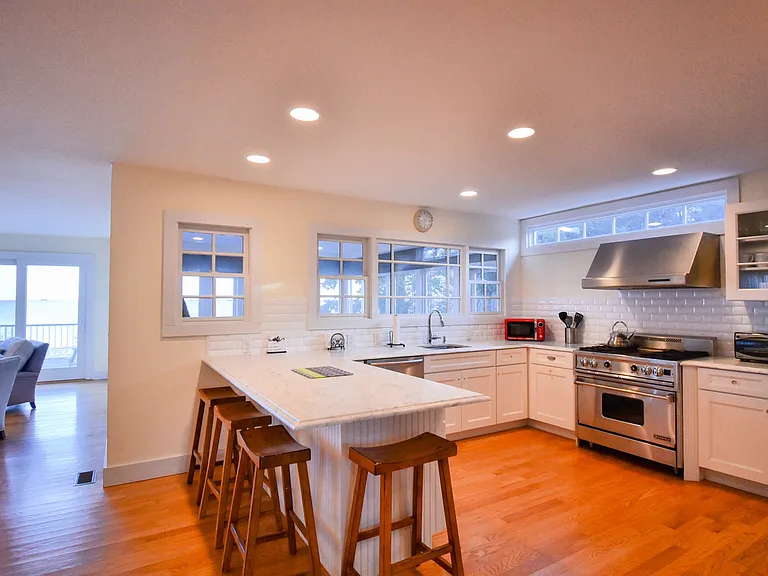 21 Bayside Ave — Photo 7