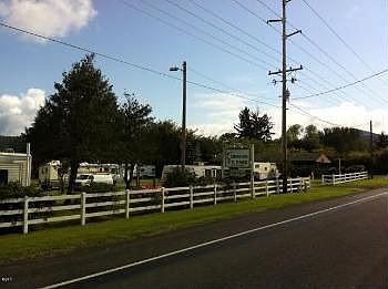 4th image of 3299 Alsea Hwy