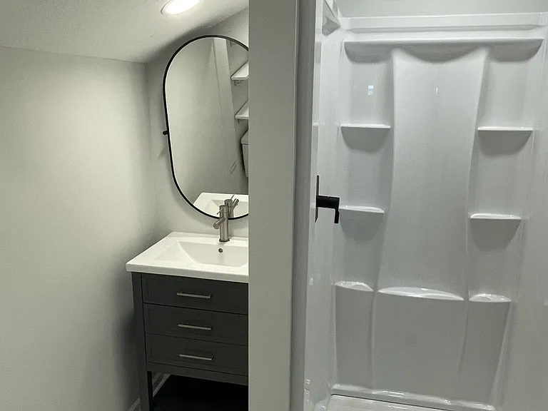 2343 Park Ave #G — Photo 9